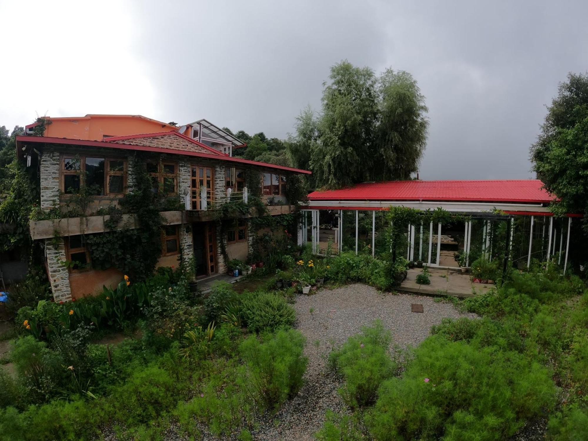 Dunagiri Retreat Dwarahat Exterior photo